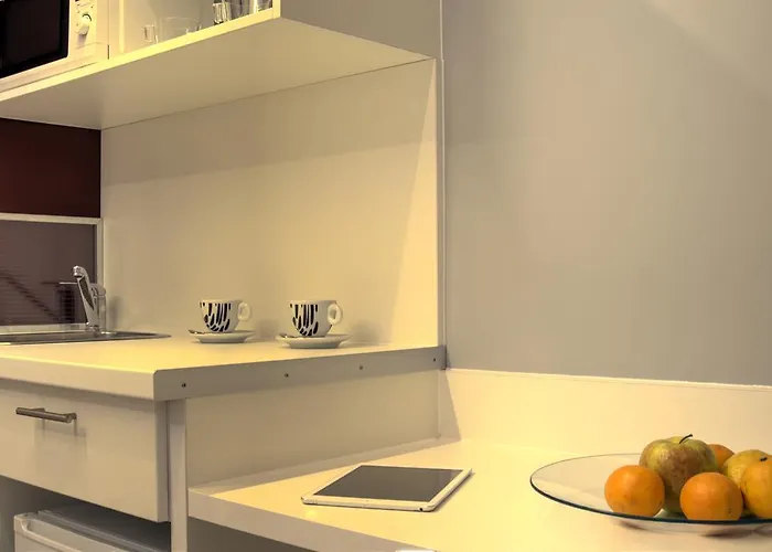 Hild-1 Apartments